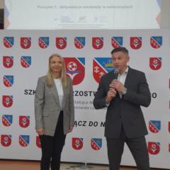 W ramach współpracy z Zespół Szkół Ponadpodstawowych w Nowinach - aktualna strona, Pani Edyta Rudawska, nauczyciel przedmiotów gastronomicznych ale i dietetyk, przeprowadziła wykład na temat zdrowego odżywiania (zdrowa dieta sportowca).