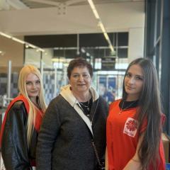 Wolontariusze Szkolnego Koła Wolontariatu w Zespole Szkół Ekonomicznych w Kielcach wzięli udział w kolejnej, corocznej ogólnopolskiej zbiórce żywności organizowanej przez Caritas Kielce. Zebrane produkty trafią do potrzebujących przed zbliżającymi się Świętami Wielkanocnymi. Pomaganie jest proste.